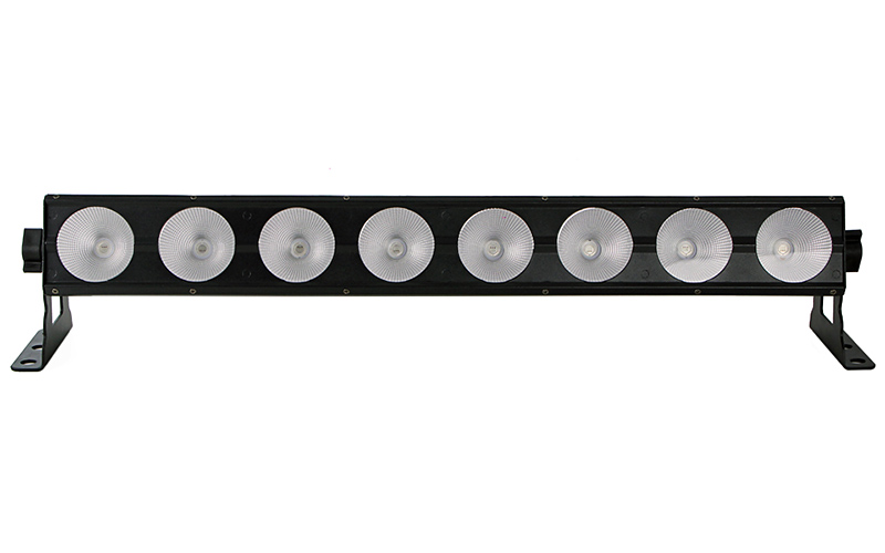 Involight COBPAR815 - светодиодная панель, 8 шт. по 15 Вт, RGB (COB),  DMX